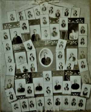 Випуск 1905/1906 на Девическата гимназия